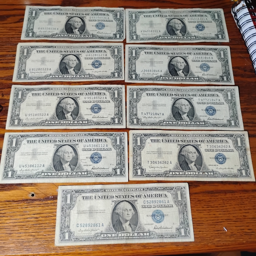 Vintage US Dollar Bill Collection